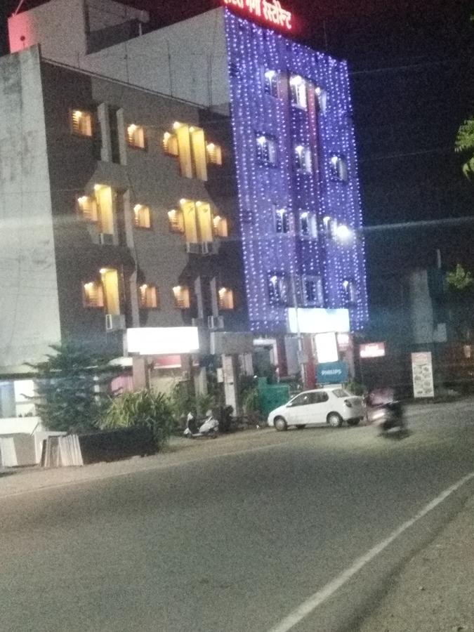ホテルGanga Palace ウッジャイン エクステリア 写真